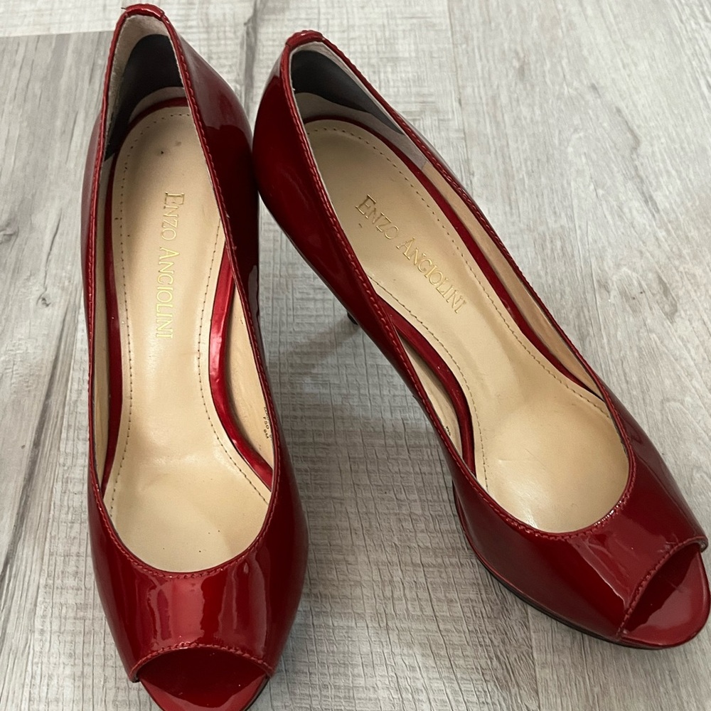 Enzo Angiolini  Red Herls sz 6